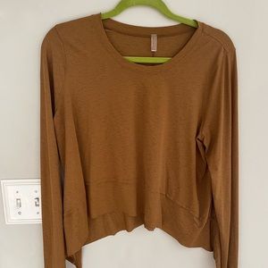 Free people movement top in mustard